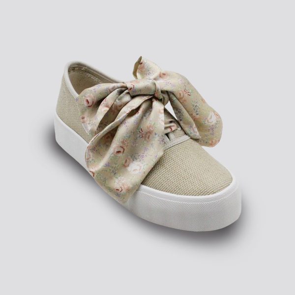 Sneakers laced with ribbon for Women
