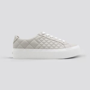 Lace-up sneaker with Quilted Detail for Women